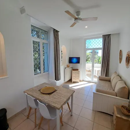 Veles Apart Otel