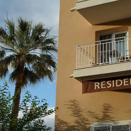 Apart Otel Veles Cannes